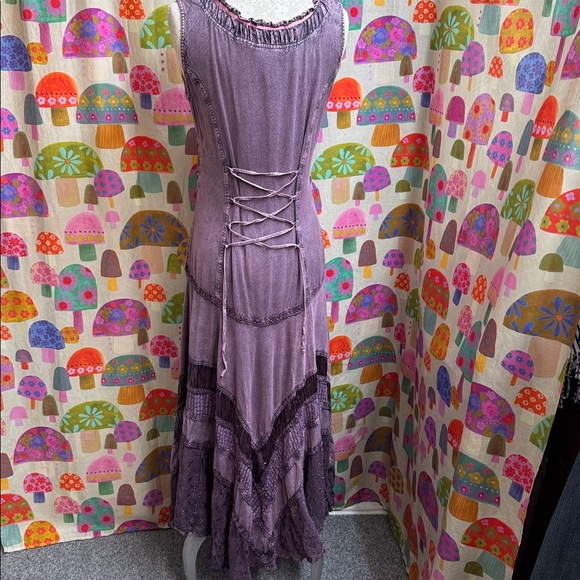 The Pyramid Collection. Sleeveless Bohemian Sleeveless Dress. Small - Picture 6 of 11